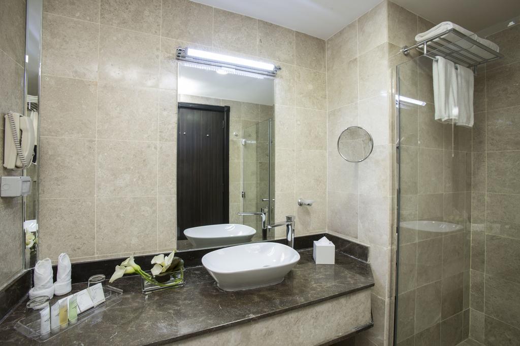 Quarto Deluxe com Cama King-size